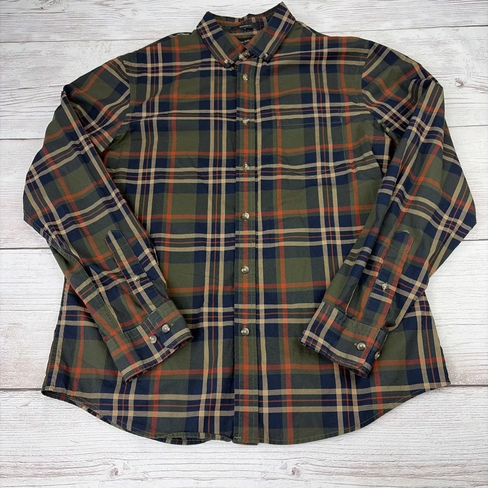 Banana Republic Untucked Fit Shirt Men's Large Plaid Green Blue Button Up